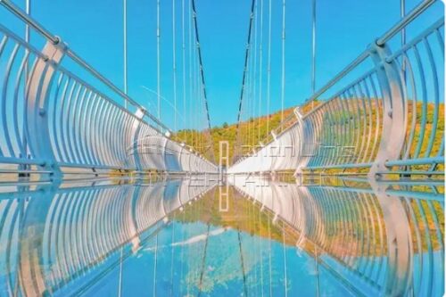 scenic glass suspension bridge