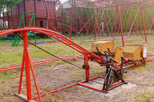 Farm Unpowered Pedal Roller Coaster Amusement Ride for Sale