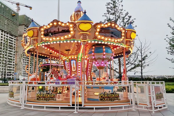 outdoor carousel for tourist attraction